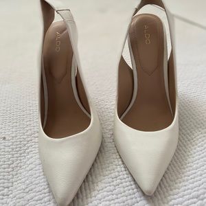 Classy Aldo white pumps!